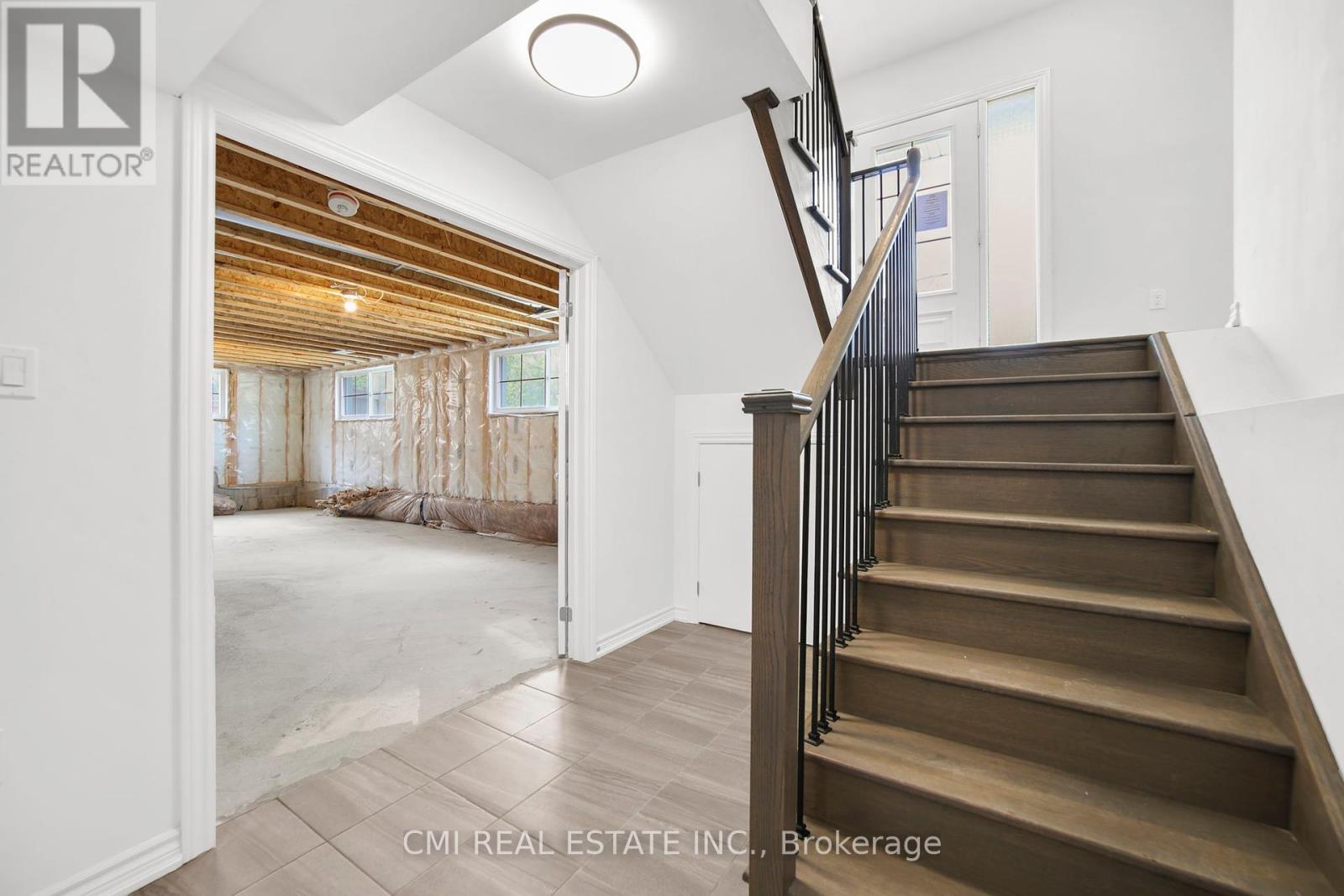 Photo 18 of 3205 Mosley Street, Wasaga Beach ON