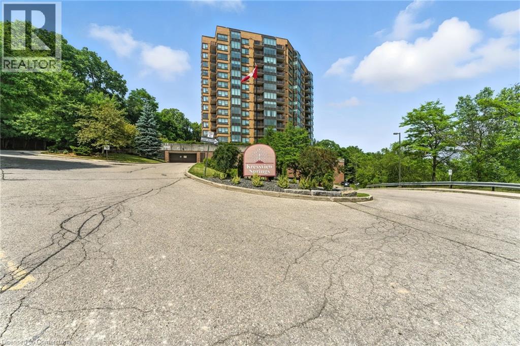 Photo 45 of 237 King Street W Unit 1104, Cambridge ON
