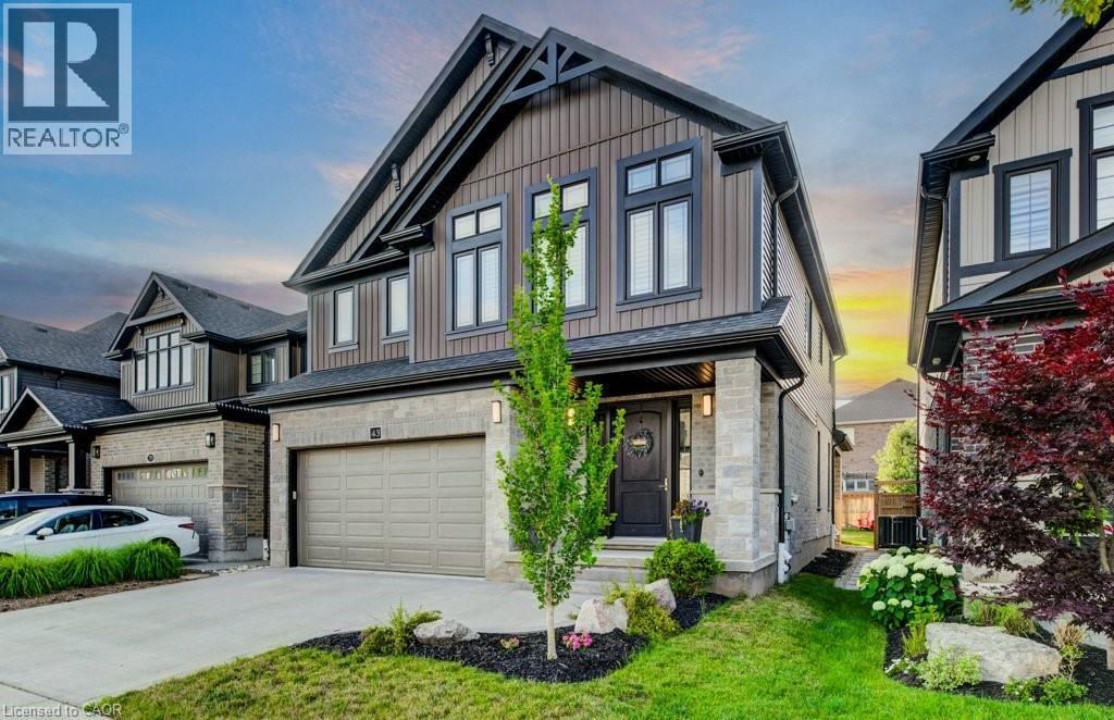 Photo 3 of 43 Greyhawk Street, Kitchener ON