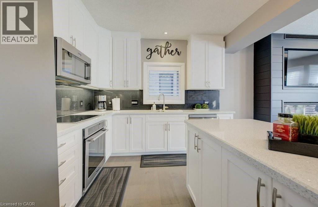 Photo 15 of 43 Greyhawk Street, Kitchener ON