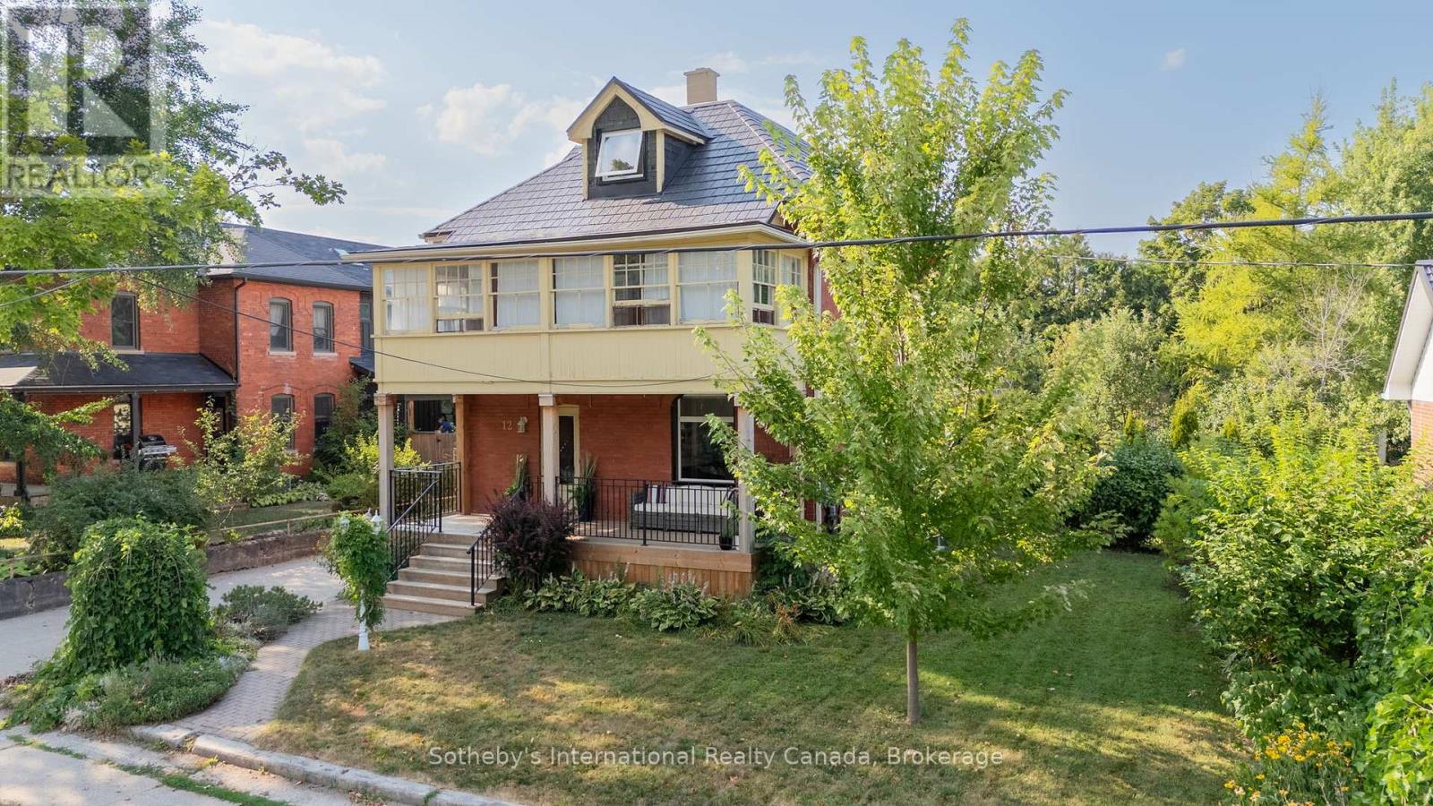 Photo 2 of 12 Elizabeth Street W, Clearview ON