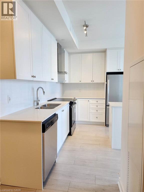 Photo 17 of 55 Duke Street W Unit 1001, Kitchener ON