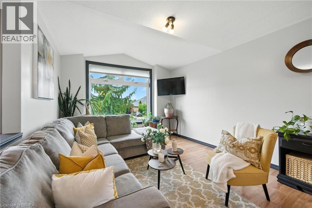 Photo 6 of 63 Court Drive, Paris ON