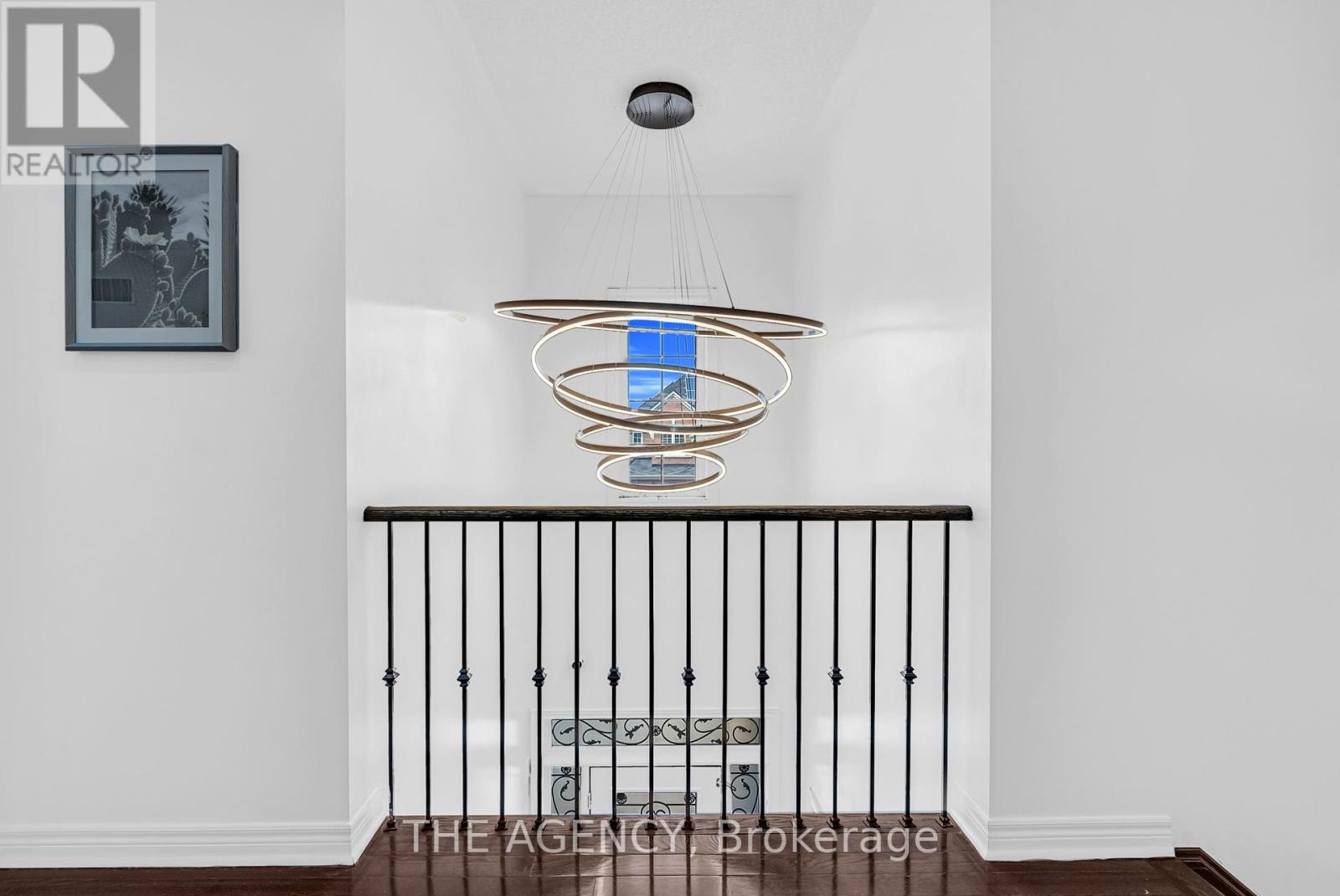 Photo 16 of 13 Waterwide Crescent, Brampton ON