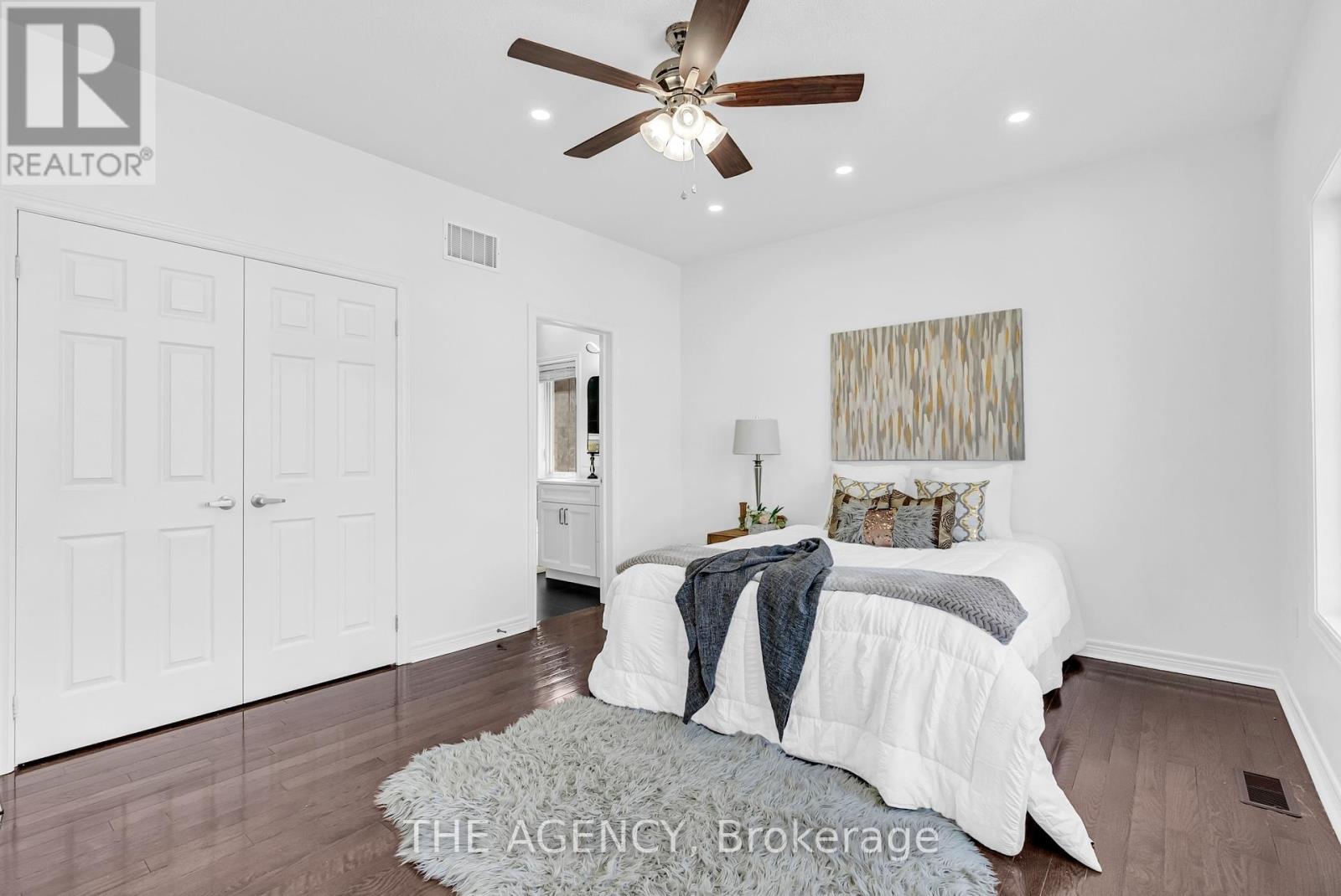 Photo 31 of 13 Waterwide Crescent, Brampton ON
