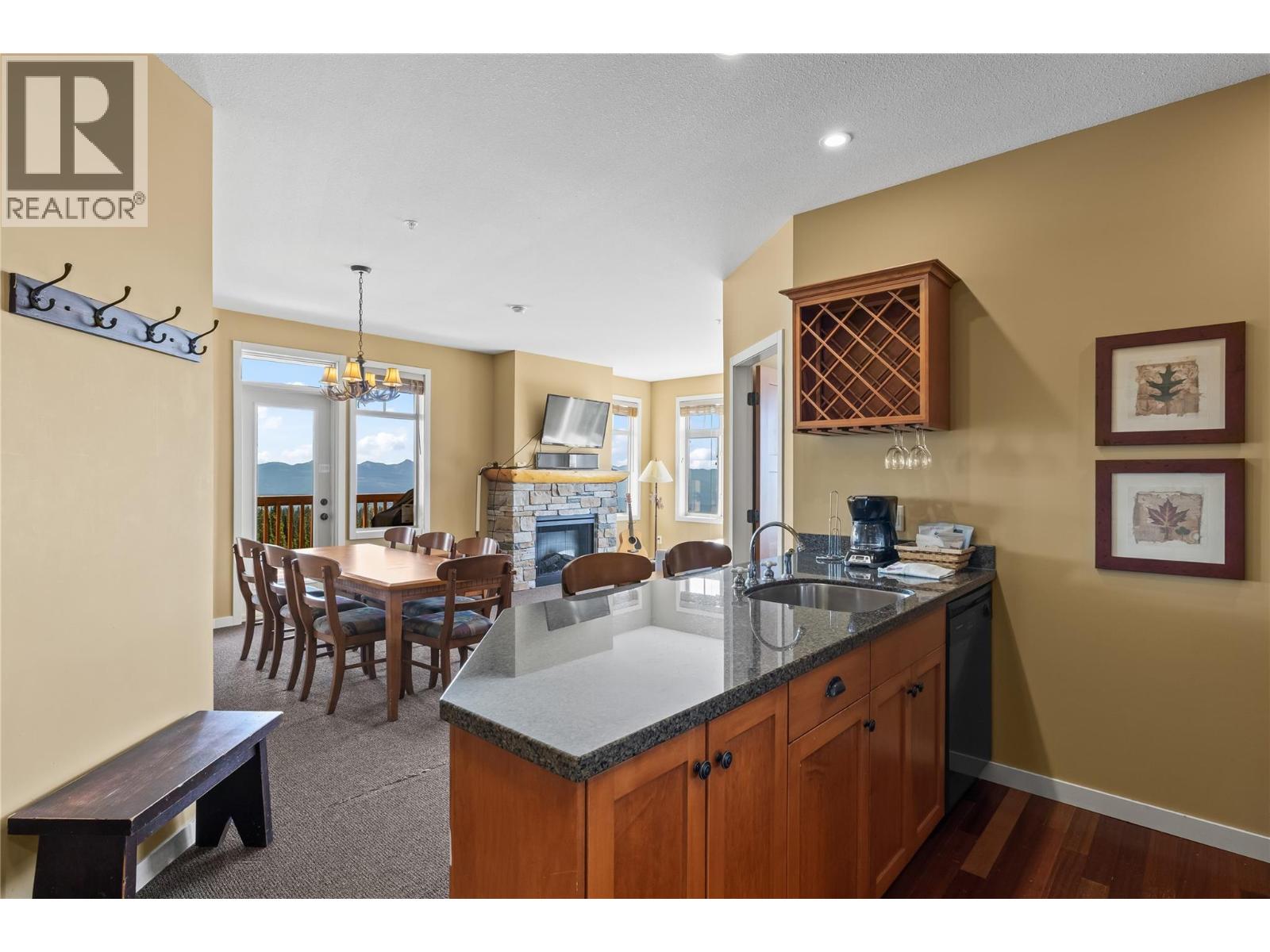 255 Feathertop Way Unit# 308/308A, Big White