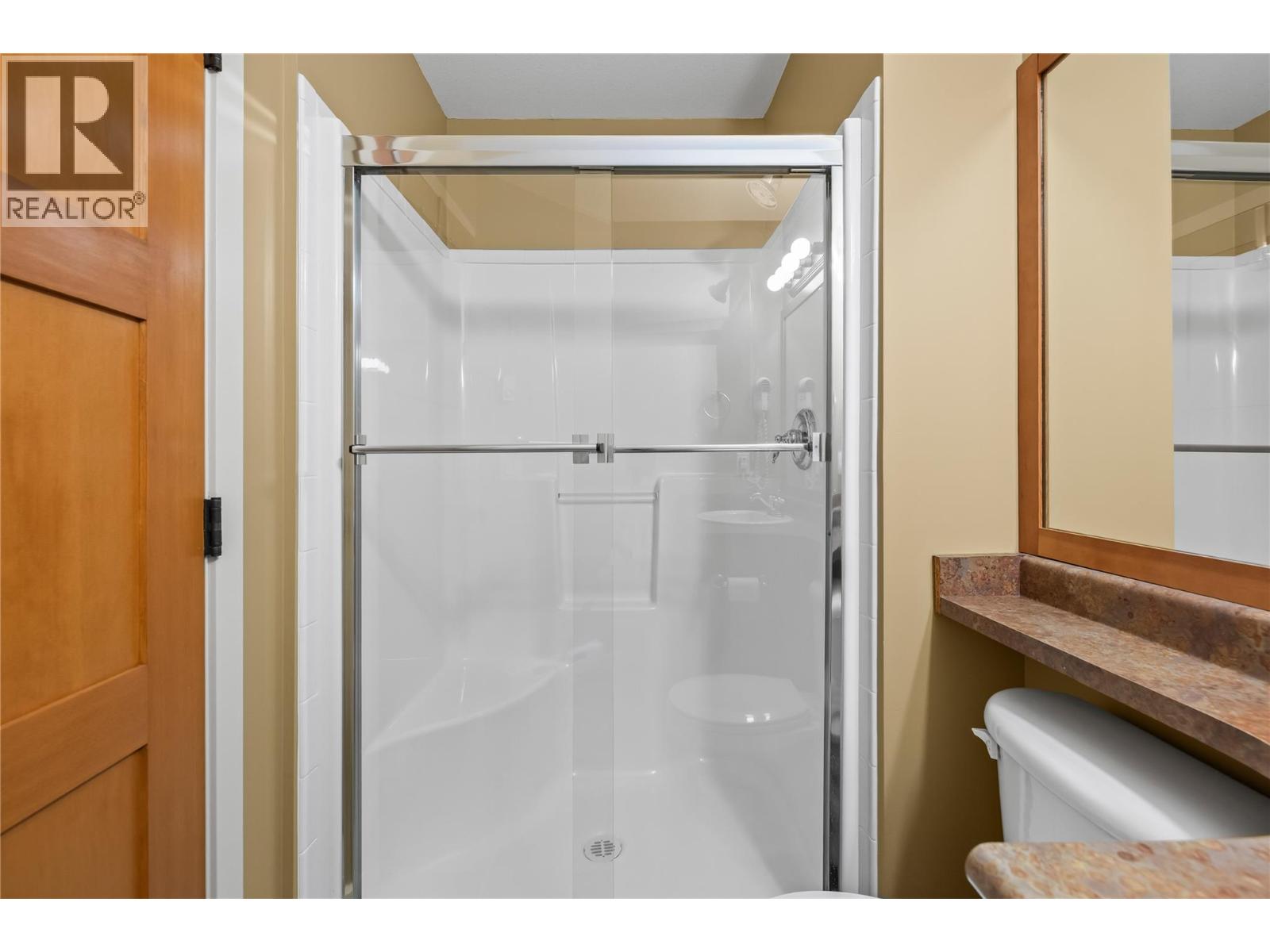 255 Feathertop Way Unit# 308/308A, Big White