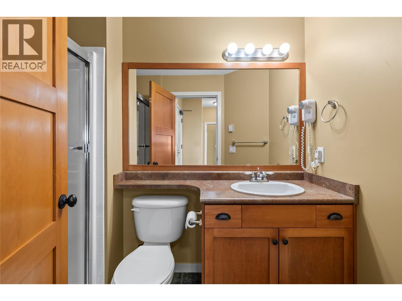 255 Feathertop Way Unit# 308/308A, Big White