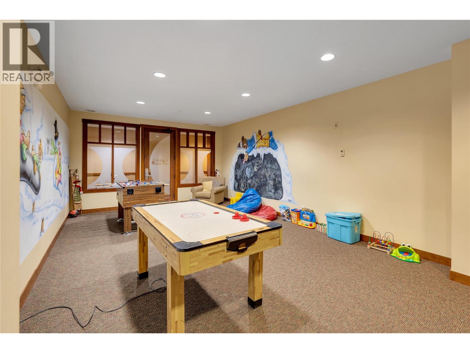 255 Feathertop Way Unit# 308/308A, Big White