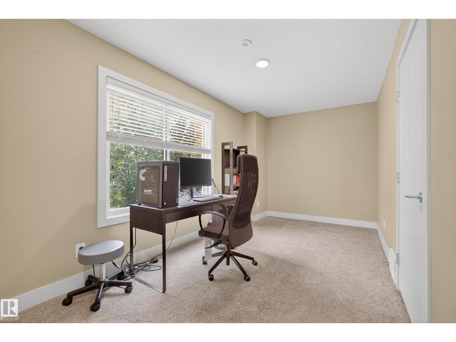Photo 4 of 32 804 Welsh Dr Sw, Edmonton AB