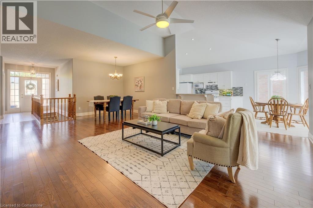 Photo 12 of 59 Devonshire Drive, New Hamburg ON