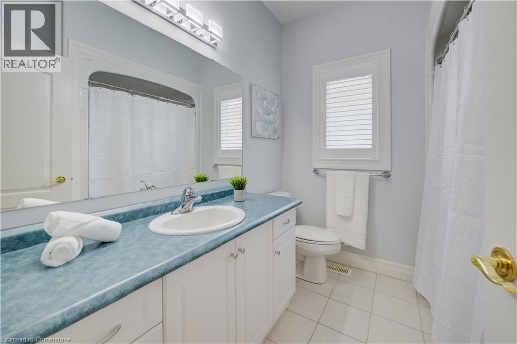 Photo 26 of 59 Devonshire Drive, New Hamburg ON