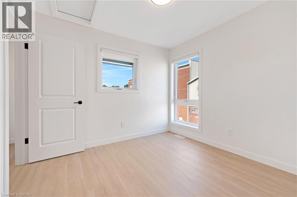 Photo 27 of 15 Cedar Street Unit 1, Kitchener ON