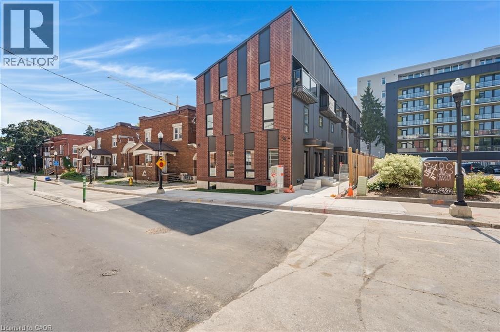 Photo 1 of 15 Cedar Street Unit 1, Kitchener ON