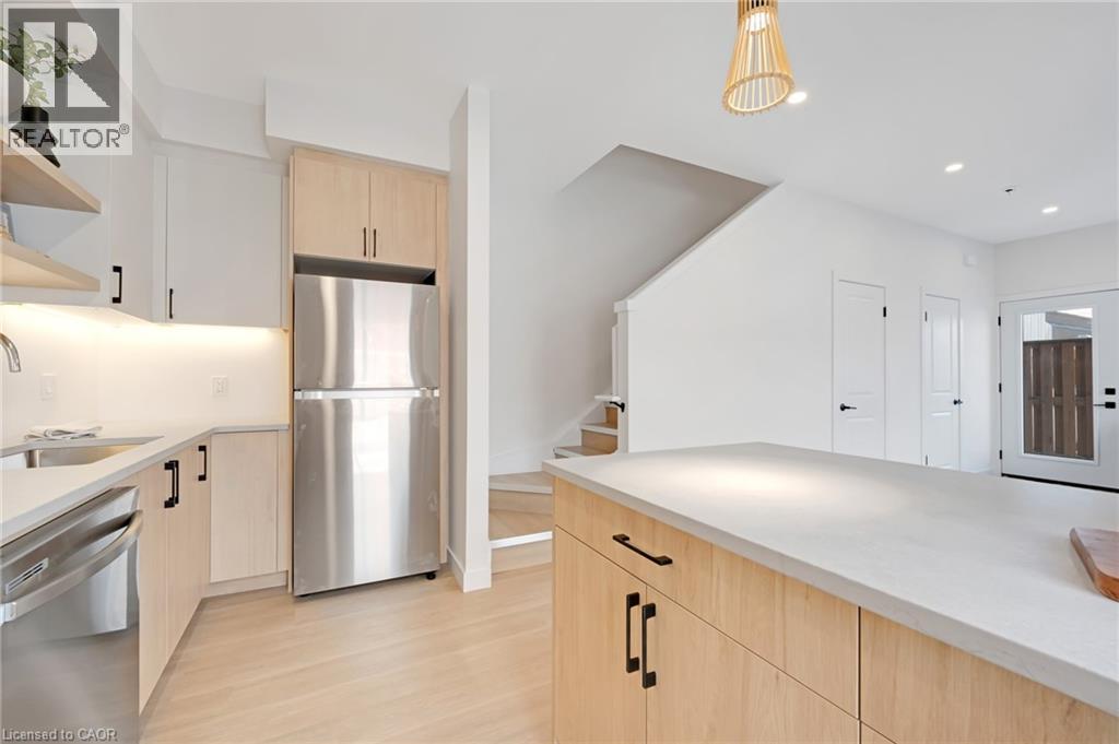 Photo 16 of 15 Cedar Street Unit 1, Kitchener ON