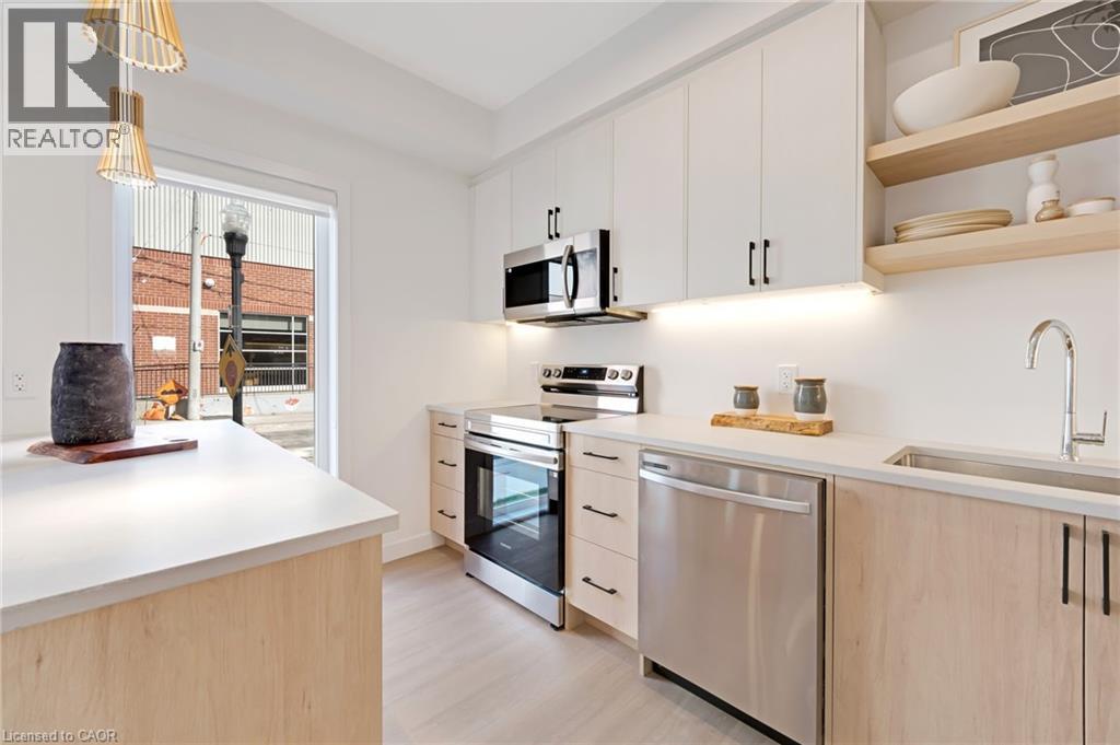 Photo 13 of 15 Cedar Street Unit 1, Kitchener ON