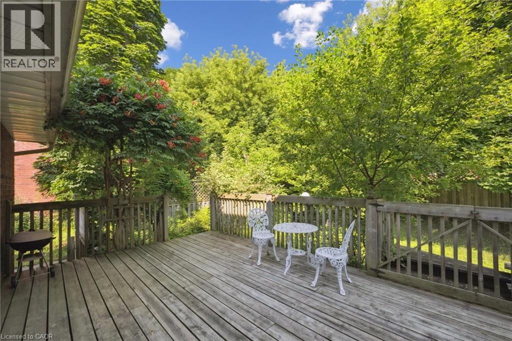 Photo 50 of 576 Royal Beech Drive, Waterloo ON