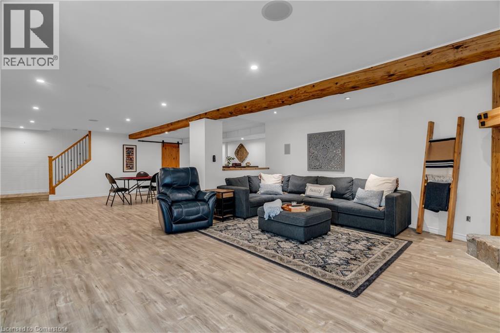 Photo 37 of 4 Colonial Drive, Ayr ON