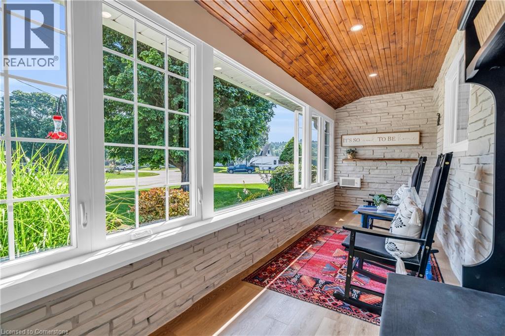 Photo 45 of 4 Colonial Drive, Ayr ON