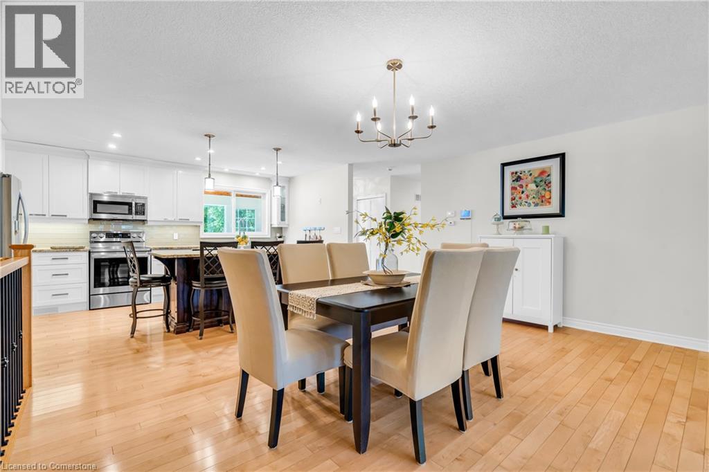 Photo 12 of 4 Colonial Drive, Ayr ON