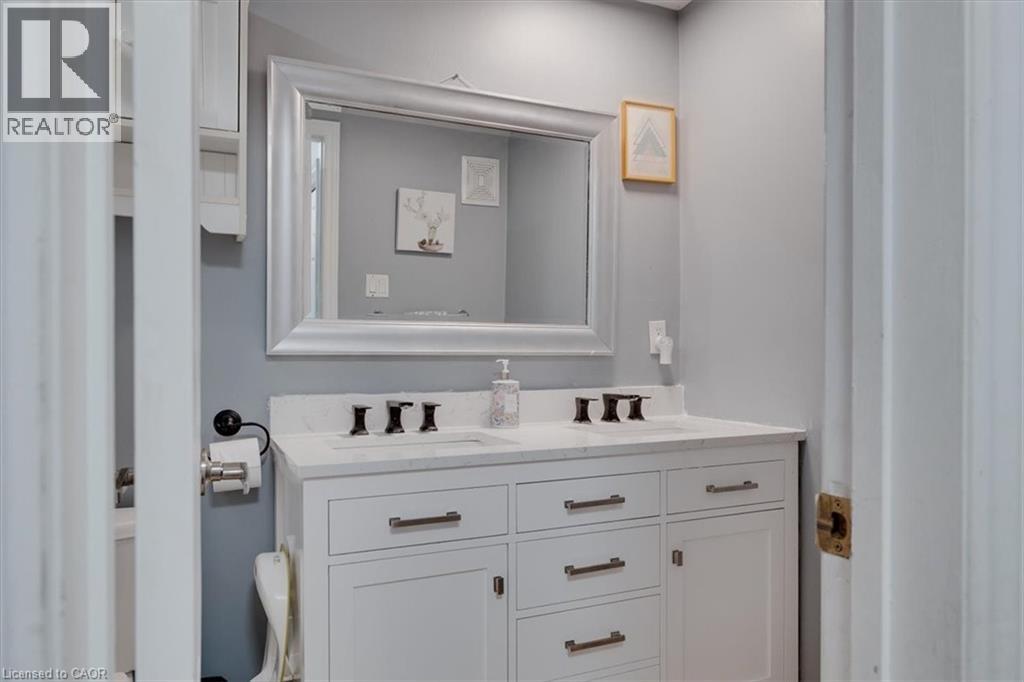 Photo 16 of 300 Traynor Avenue Unit 14, Kitchener ON