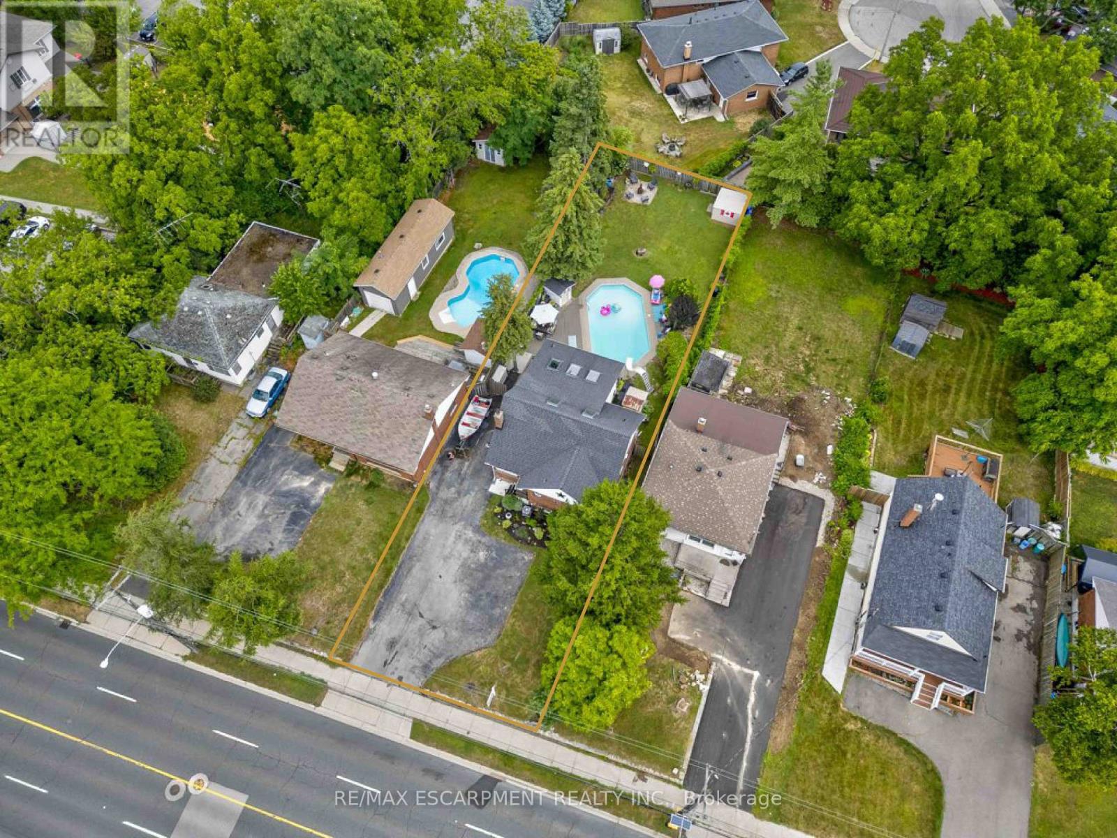 Photo 29 of 480 Mohawk Road W, Hamilton ON