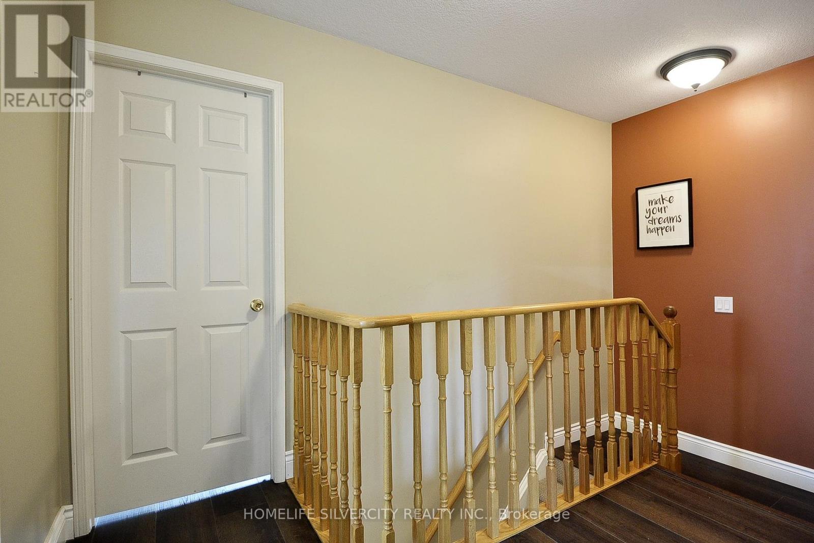 Photo 26 of 115 Flockhart Road, Cambridge ON