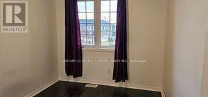 Photo 5 of 87 135 Hardcastle Drive, Cambridge ON