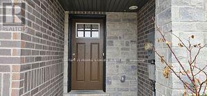 Photo 13 of 87 135 Hardcastle Drive, Cambridge ON