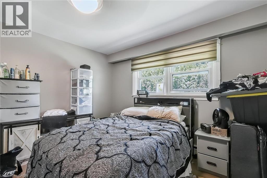 Photo 25 of 620 North Street, Cambridge ON
