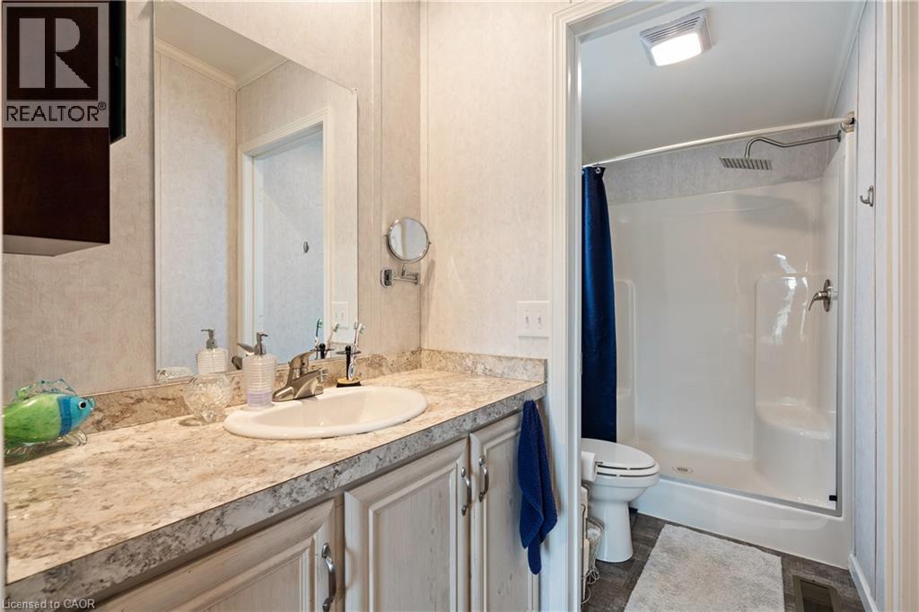 Photo 13 of 22 Copper Beech Drive, Nanticoke ON