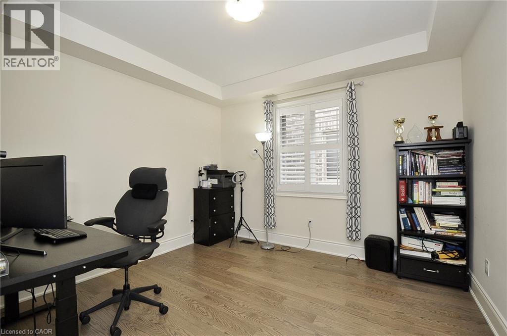 Photo 30 of 81 Attwater Drive, Cambridge ON