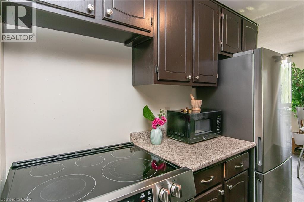 Photo 22 of 30 Avalon Place Unit 203, Kitchener ON