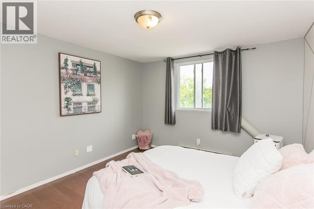 Photo 27 of 30 Avalon Place Unit 203, Kitchener ON