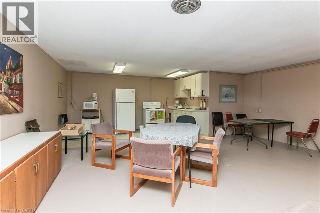 Photo 41 of 30 Avalon Place Unit 203, Kitchener ON