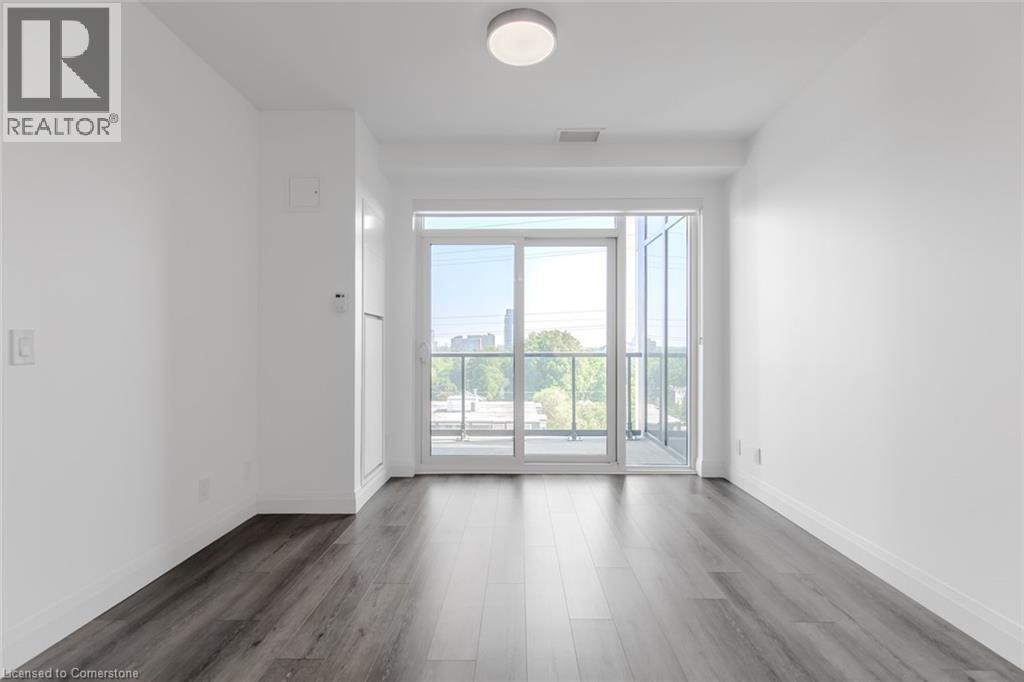 Photo 12 of 500 Brock Avenue Unit 906, Burlington ON