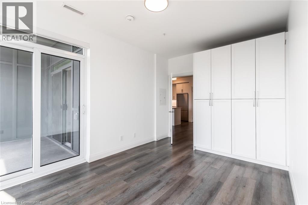Photo 13 of 500 Brock Avenue Unit 906, Burlington ON