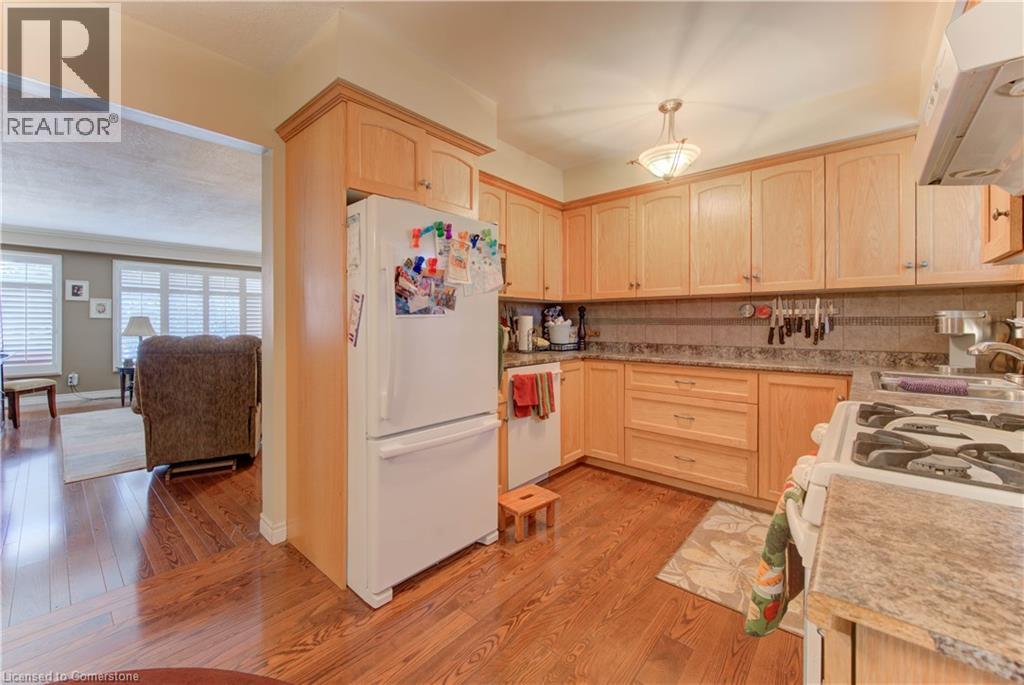 Photo 33 of 49 Cedarwoods Crescent Unit 57, Kitchener ON