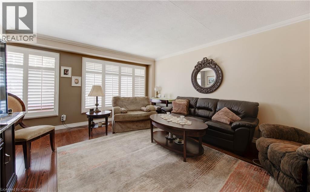 Photo 6 of 49 Cedarwoods Crescent Unit 57, Kitchener ON
