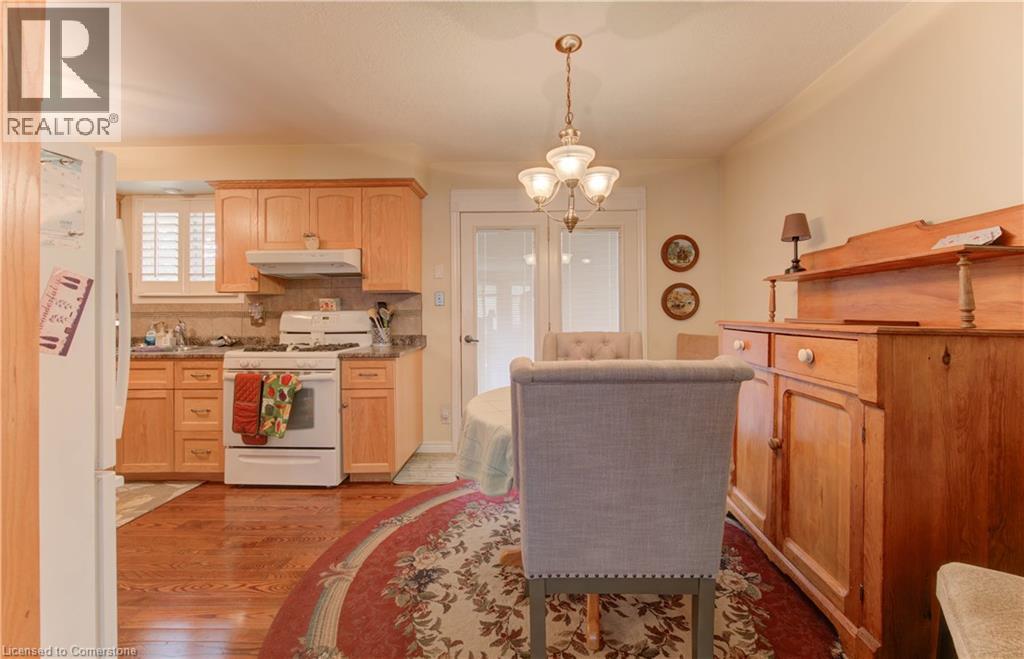 Photo 21 of 49 Cedarwoods Crescent Unit 57, Kitchener ON