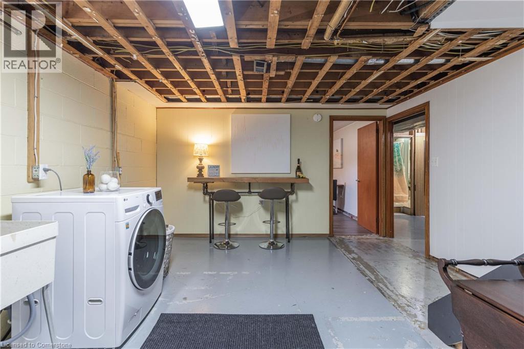 Photo 21 of 6000 Mayfair Drive, Niagara Falls ON