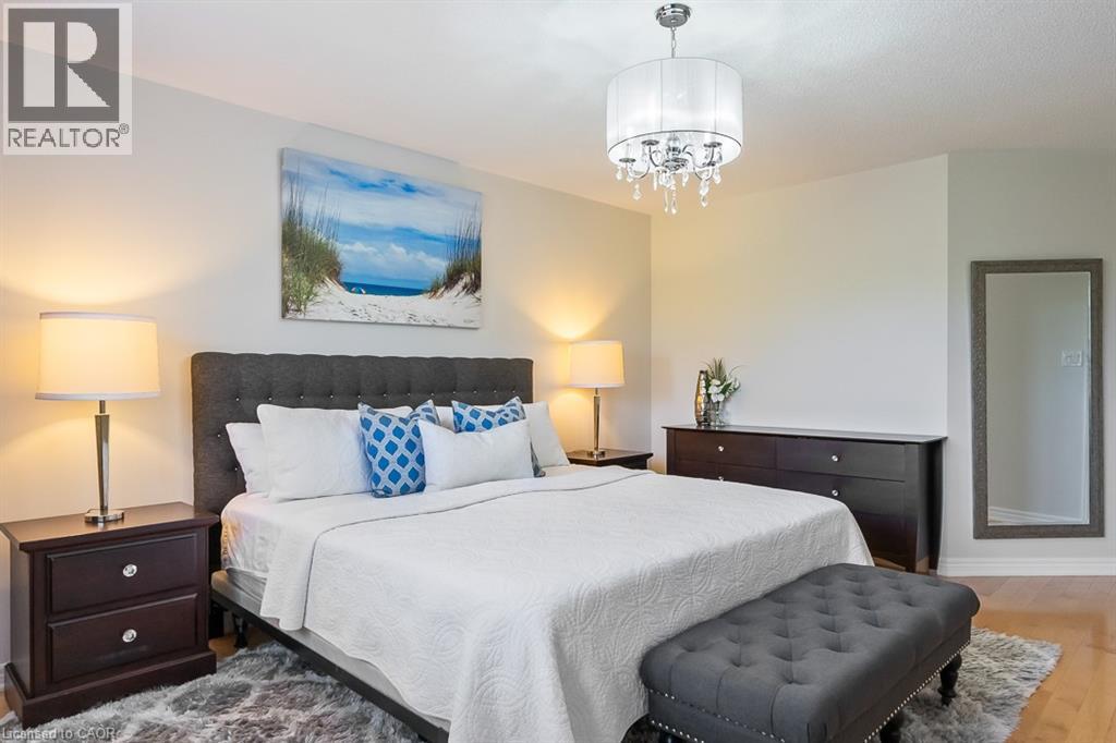 Photo 14 of 2357 Woodfield Road, Oakville ON