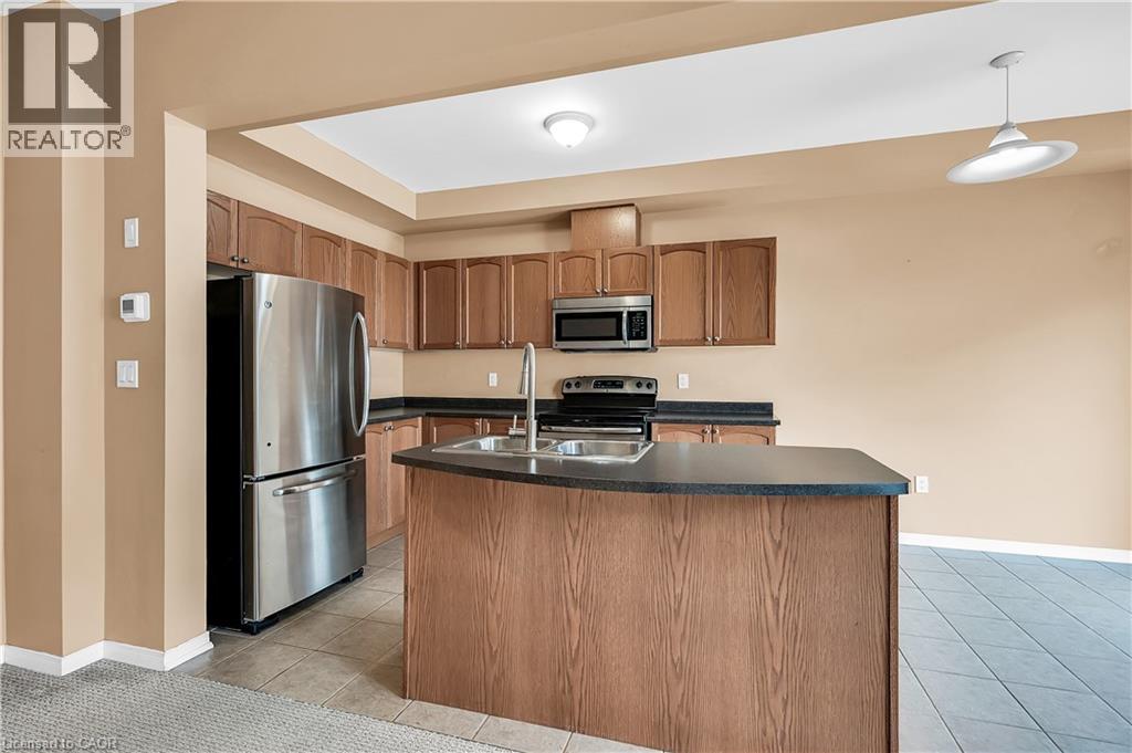 Photo 41 of 170 Palacebeach Trail Unit 24, Hamilton ON