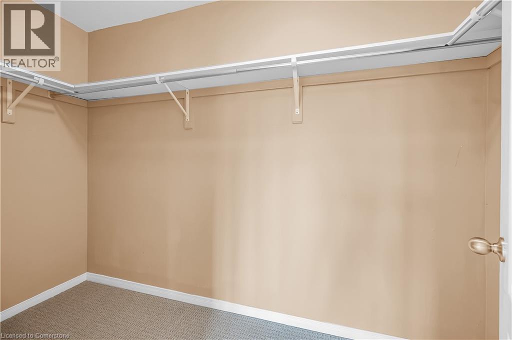 Photo 5 of 170 Palacebeach Trail Unit 24, Hamilton ON