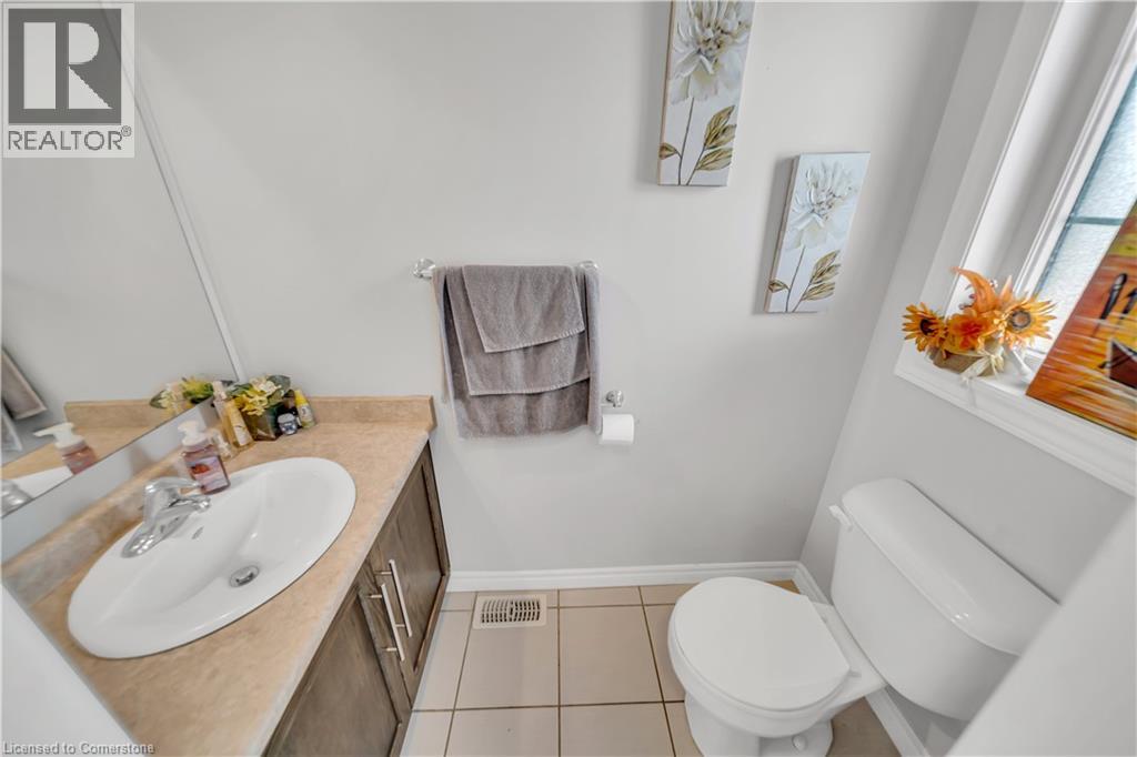 Photo 3 of 1450 Caen Avenue, Woodstock ON