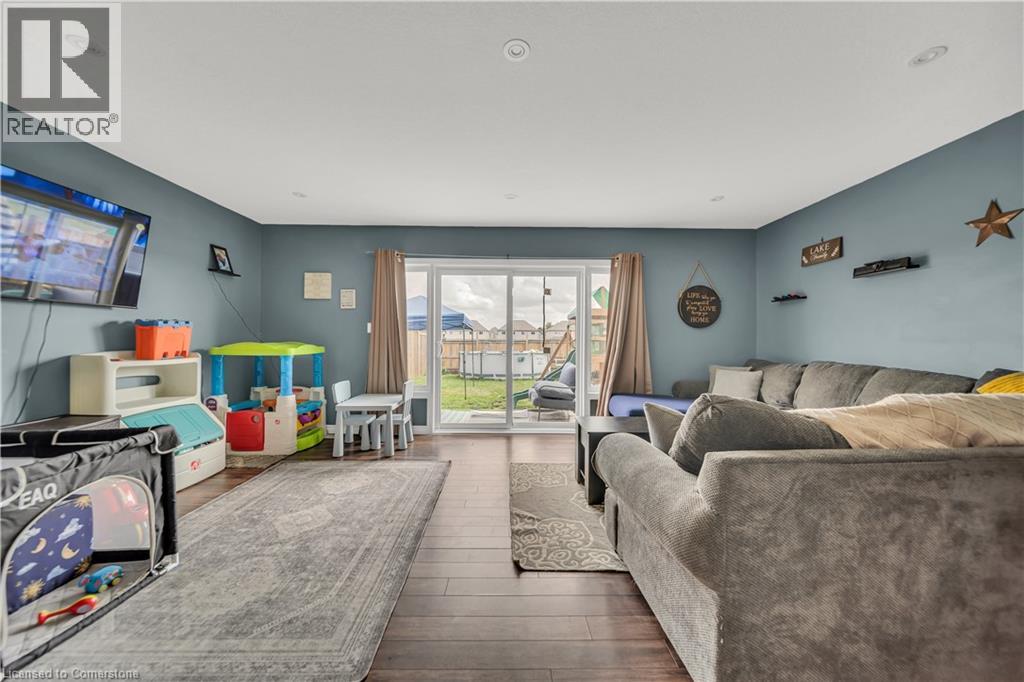 Photo 17 of 1450 Caen Avenue, Woodstock ON