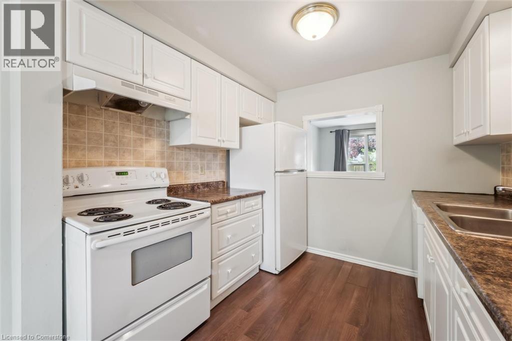 Photo 20 of 210 Glamis Road Unit 6, Cambridge ON