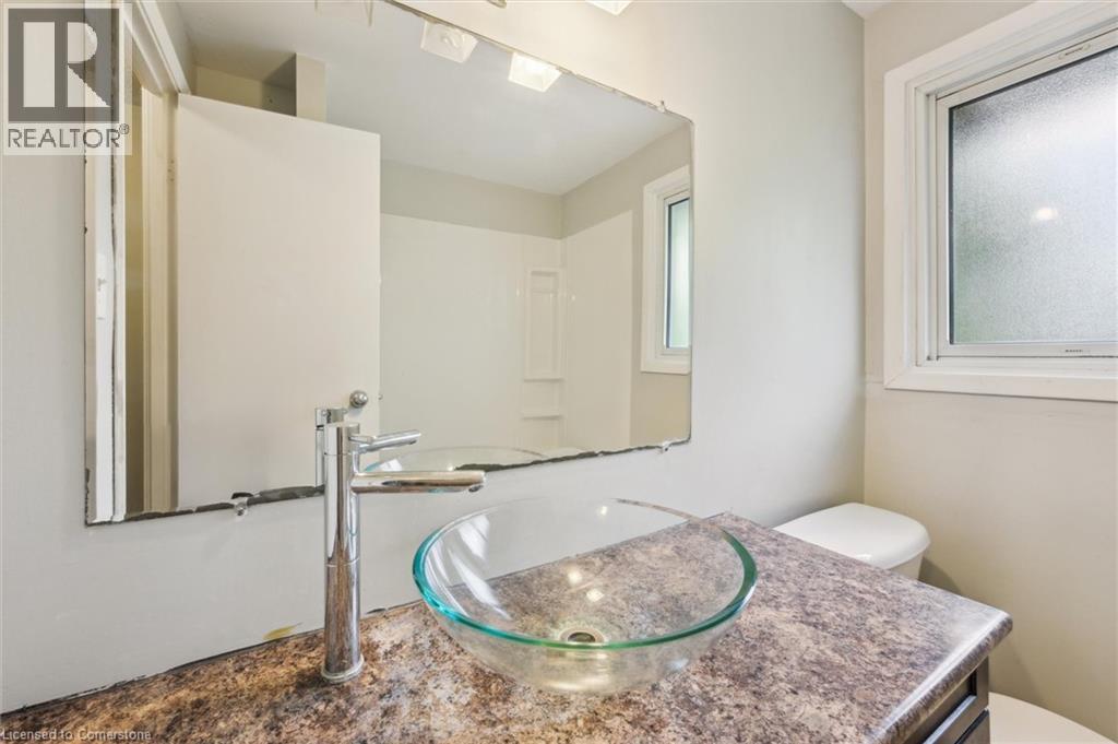 Photo 10 of 210 Glamis Road Unit 6, Cambridge ON