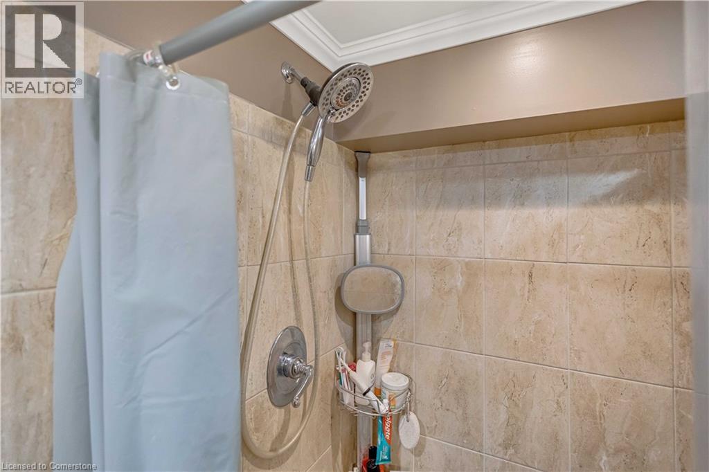 Photo 25 of 18 Rosewell Street, Hamilton ON