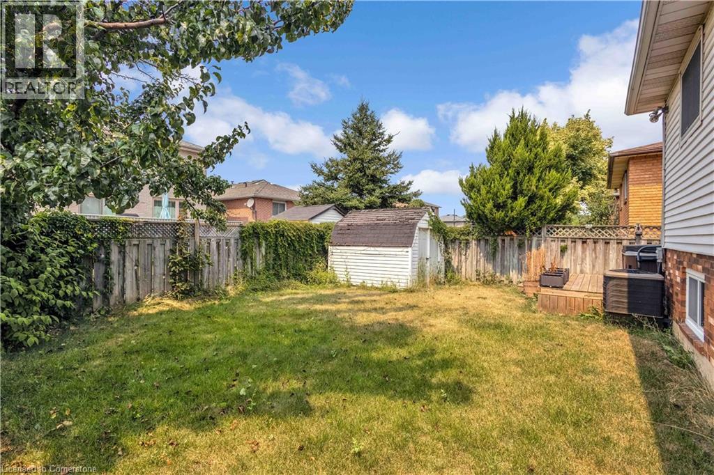 Photo 13 of 18 Rosewell Street, Hamilton ON